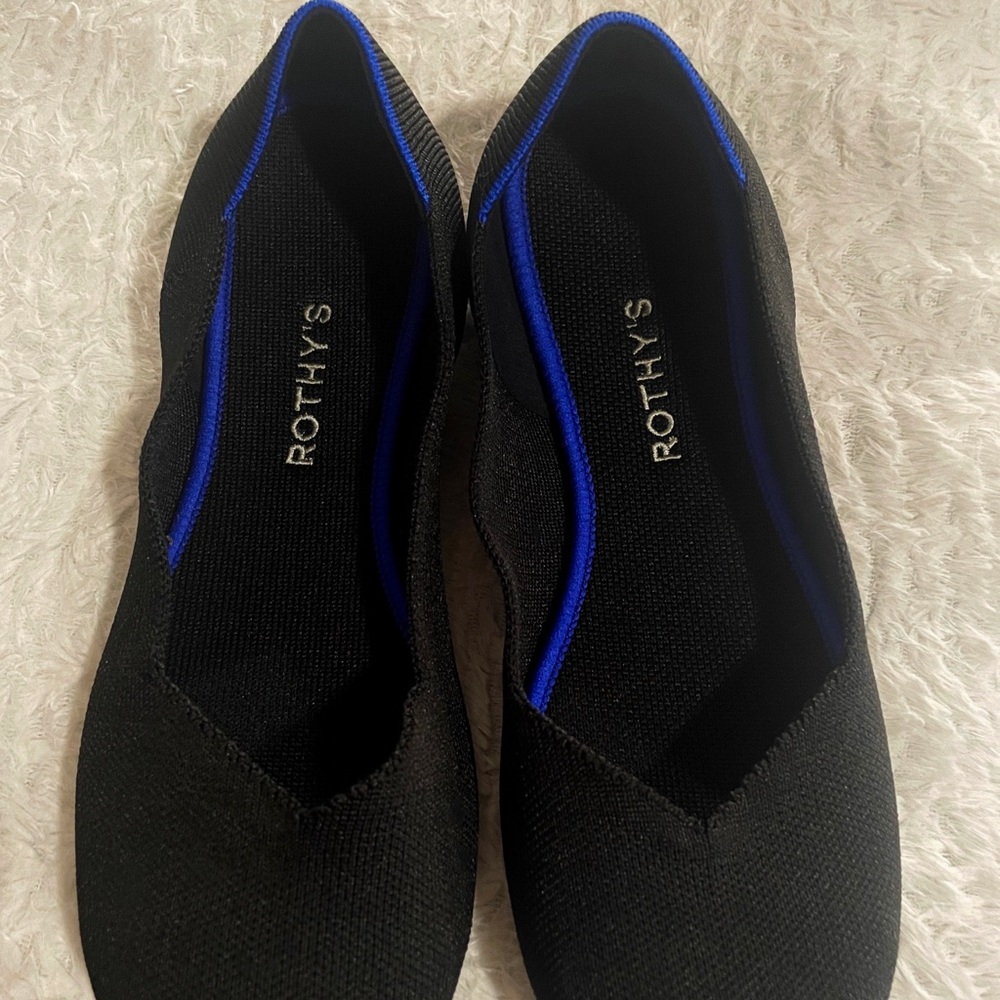 Like new Rothy’s. Used twice.